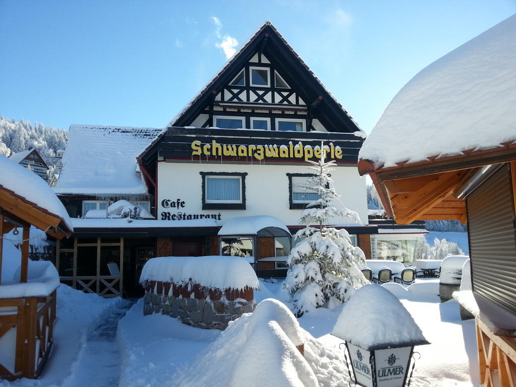 Hotel-Berggasthof Schwarzwaldperle Sasbachwalden Buitenkant foto