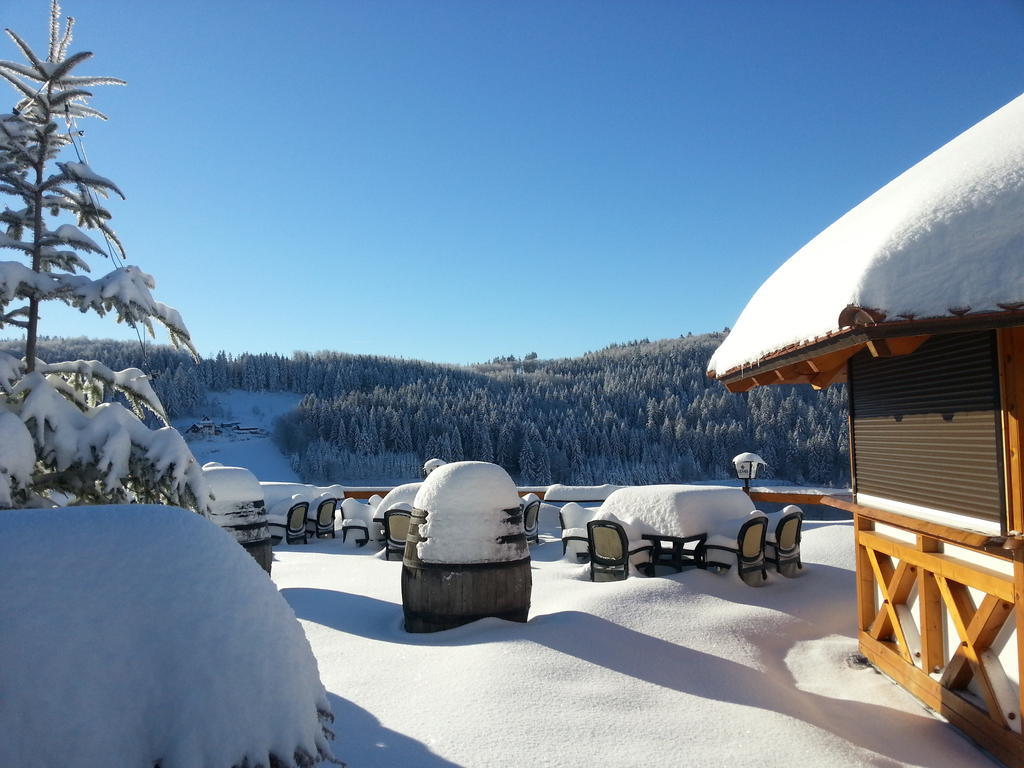 Hotel-Berggasthof Schwarzwaldperle Sasbachwalden Buitenkant foto