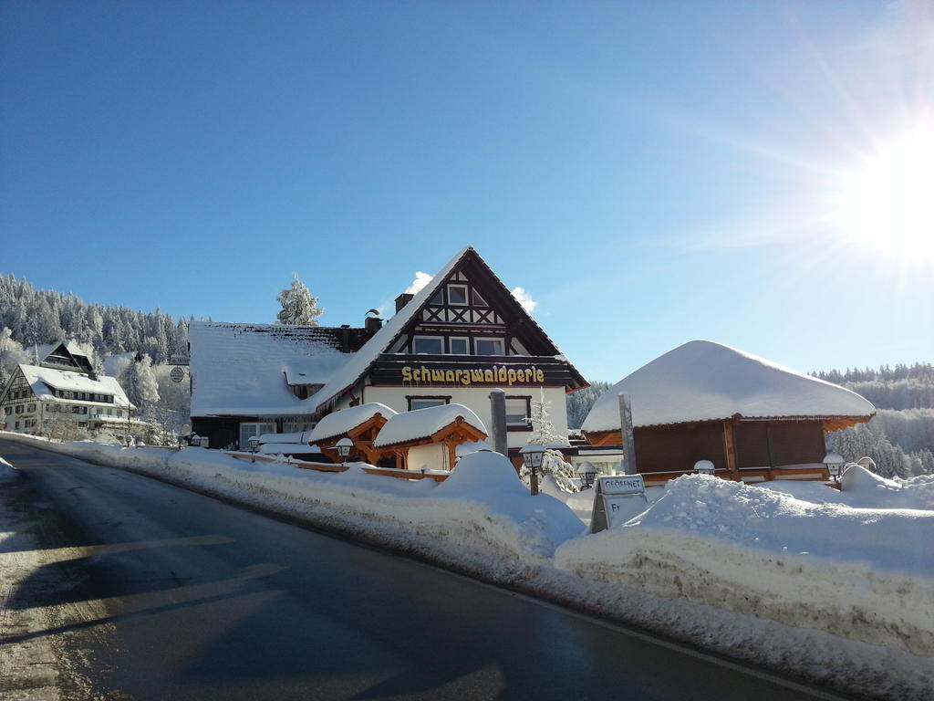 Hotel-Berggasthof Schwarzwaldperle Sasbachwalden Buitenkant foto