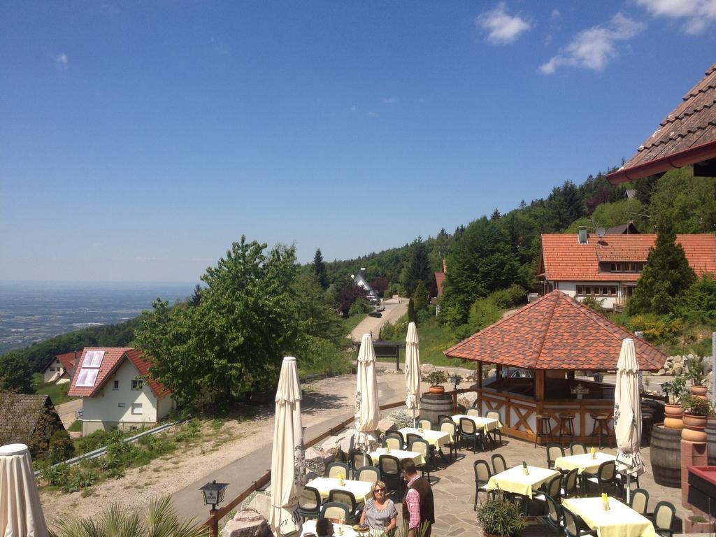 Hotel-Berggasthof Schwarzwaldperle Sasbachwalden Buitenkant foto