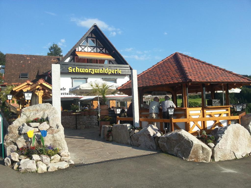 Hotel-Berggasthof Schwarzwaldperle Sasbachwalden Buitenkant foto