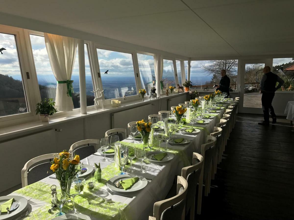 Hotel-Berggasthof Schwarzwaldperle Sasbachwalden Buitenkant foto