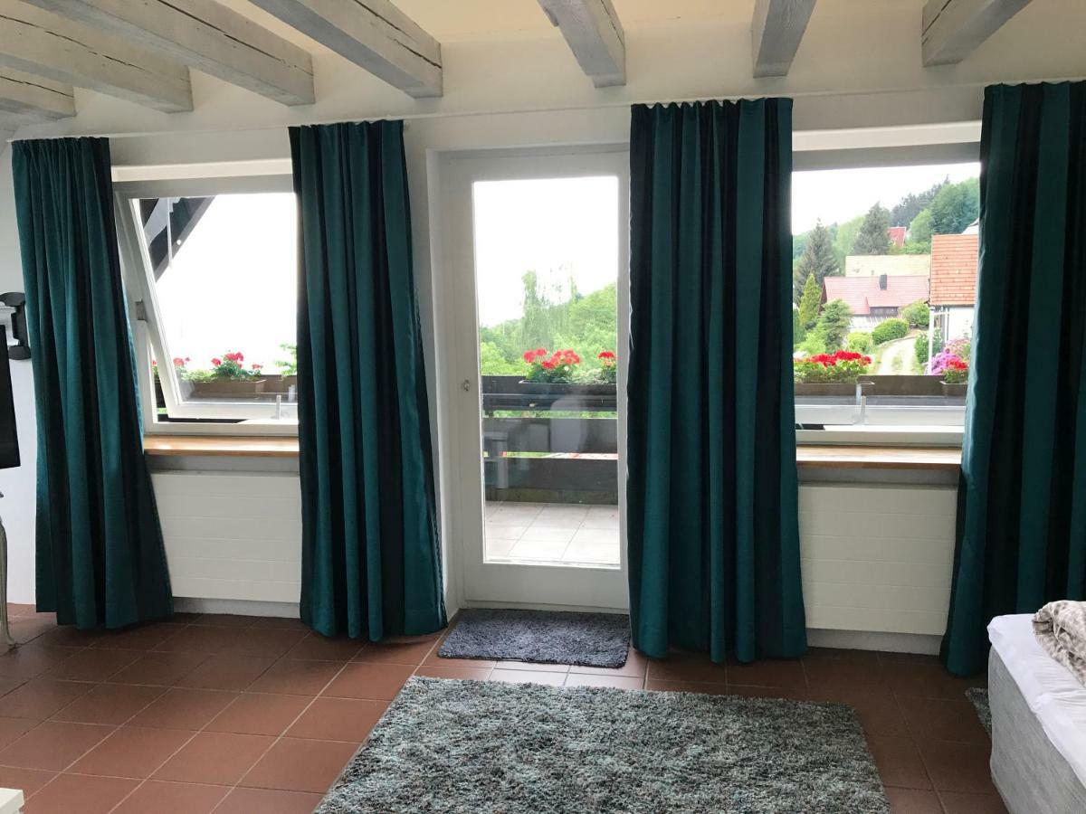 Hotel-Berggasthof Schwarzwaldperle Sasbachwalden Buitenkant foto