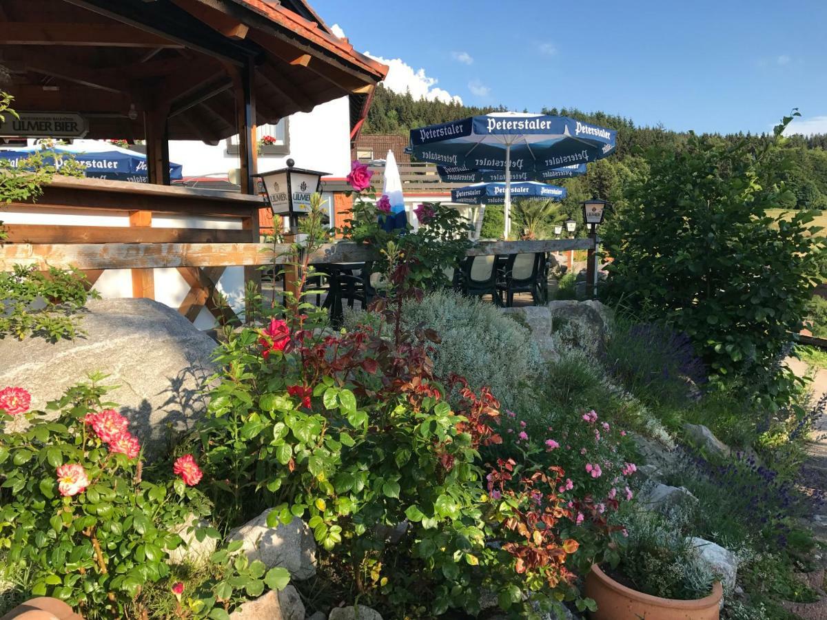 Hotel-Berggasthof Schwarzwaldperle Sasbachwalden Buitenkant foto
